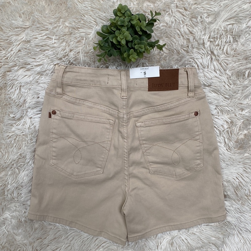 🎉HP🎉Judy Blue Garment Dyed High Waisted Shorts 💗 Bone - Picture 5 of 15